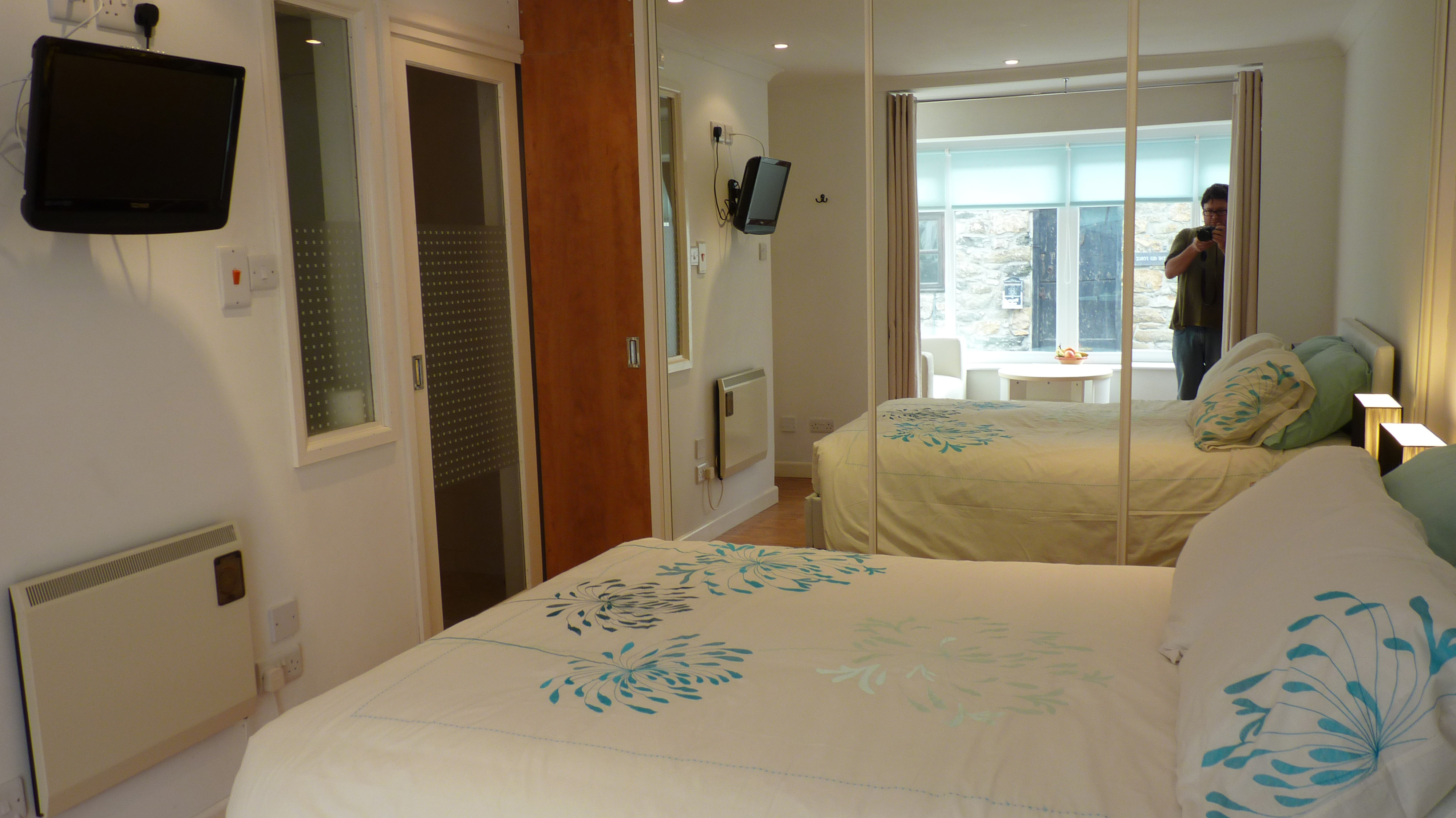 Marazion B & B-官方