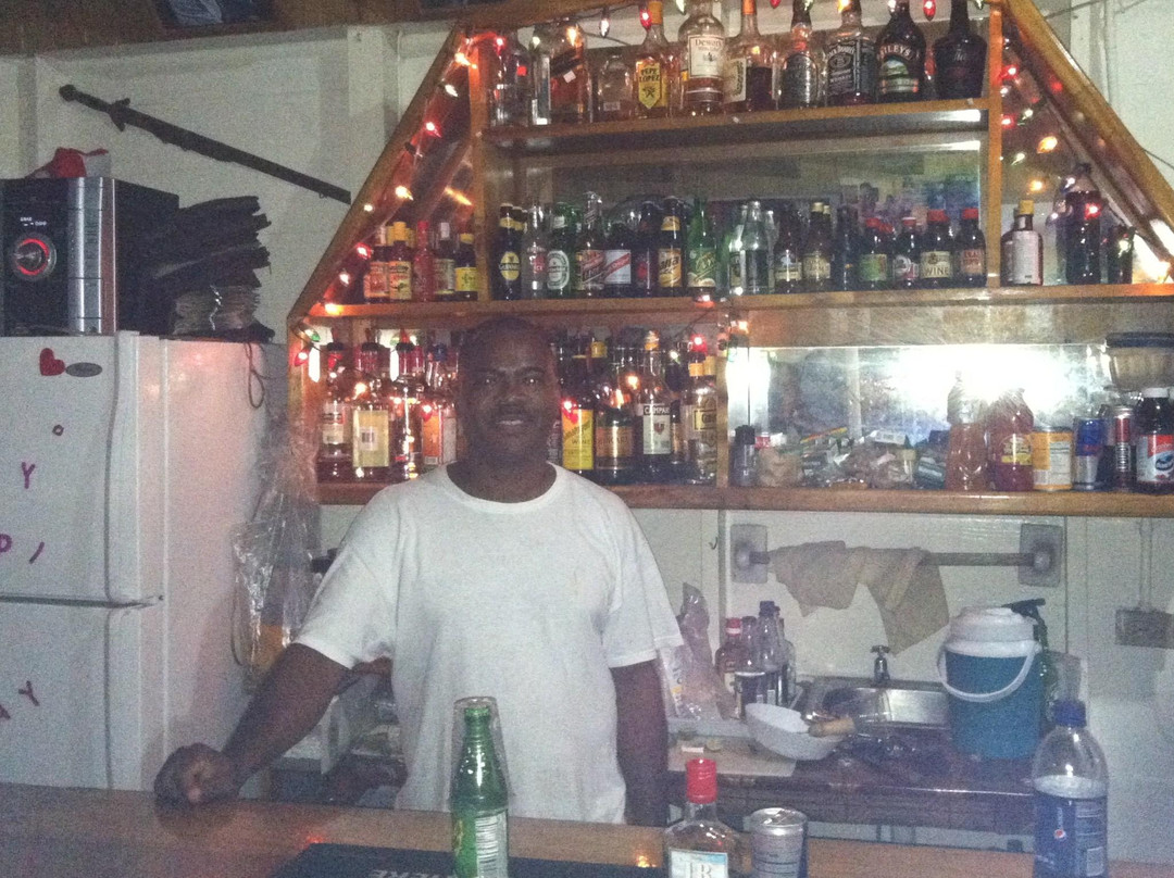 No Limits Bar-内格里尔必去景点