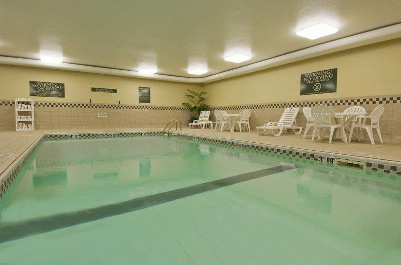 Holiday Inn Express Mishawaka主图