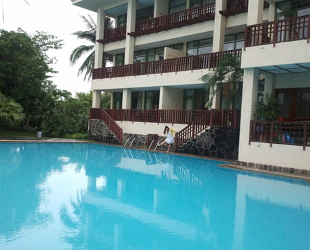 三亚亚龙湾天鸿度假酒店主图