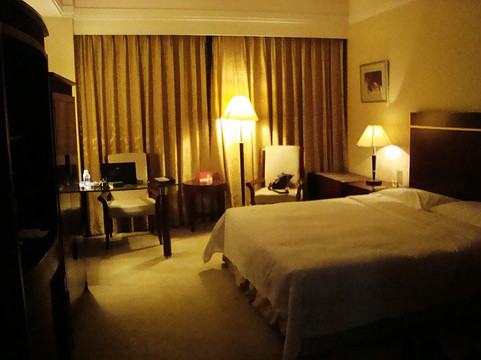 沈阳天宝国际酒店（故宫中街地铁店）主图