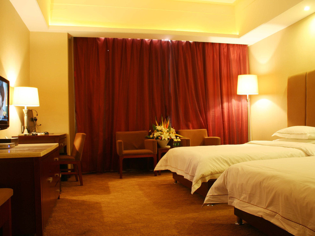 鹏泰和一大酒店主图