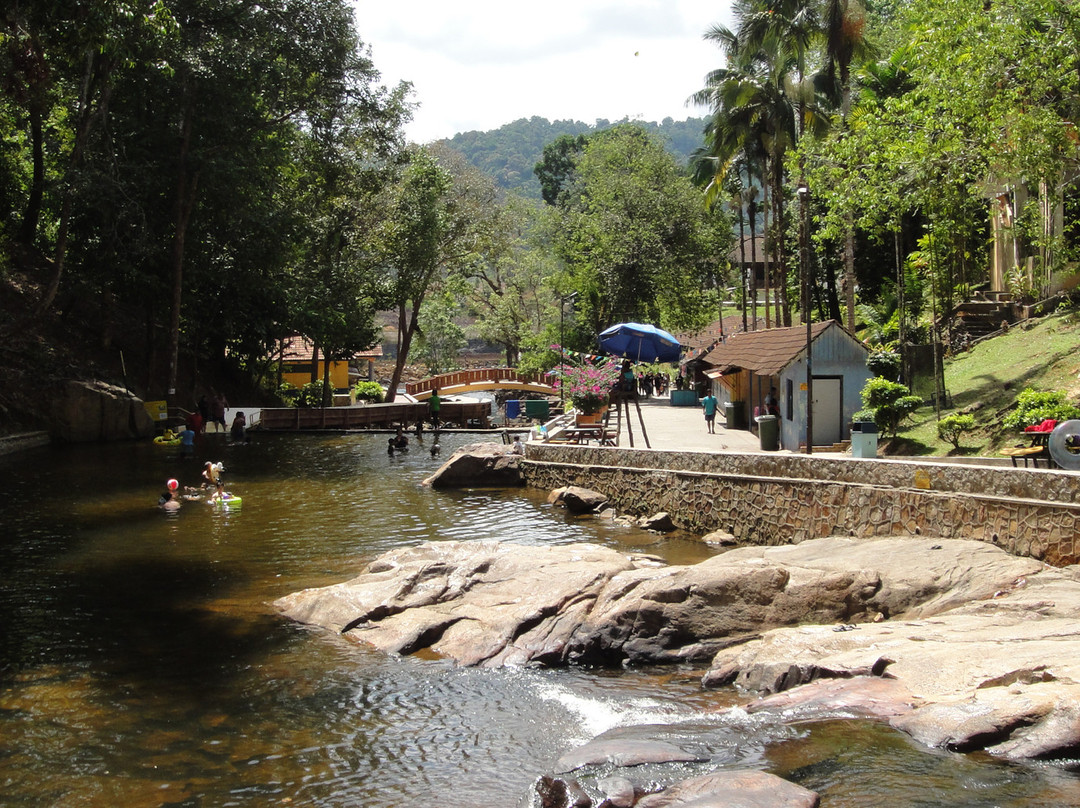 Kota Tinggi Waterfalls-哥打丁宜必去景点