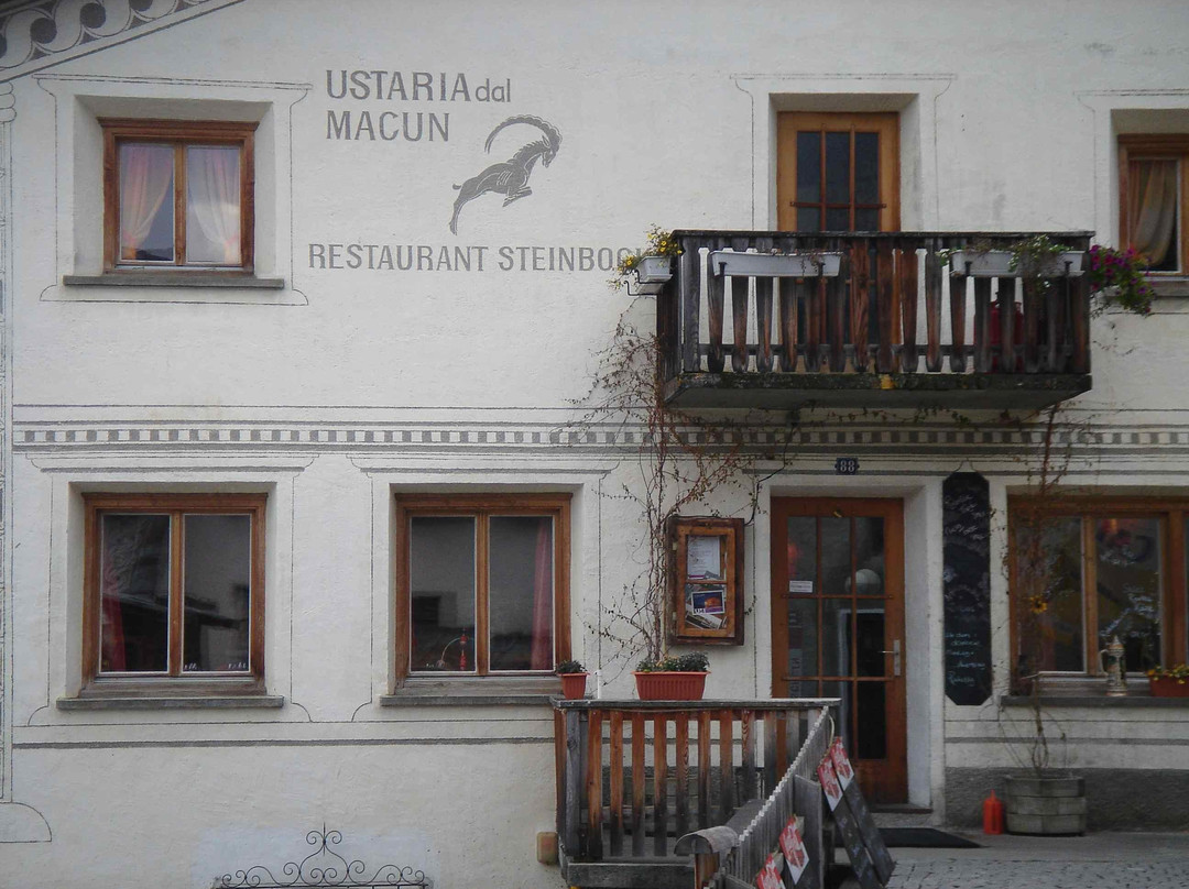 Hotel Macun