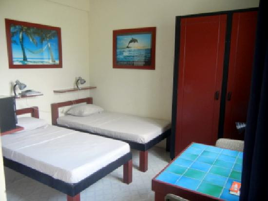 Mike's Holiday Apartments