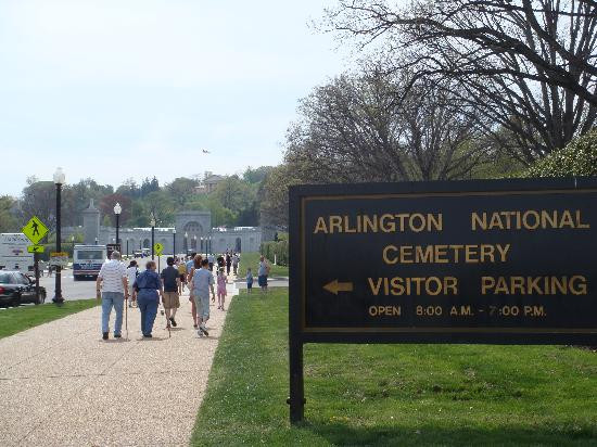 阿灵顿国家公墓-阿灵顿必去景点