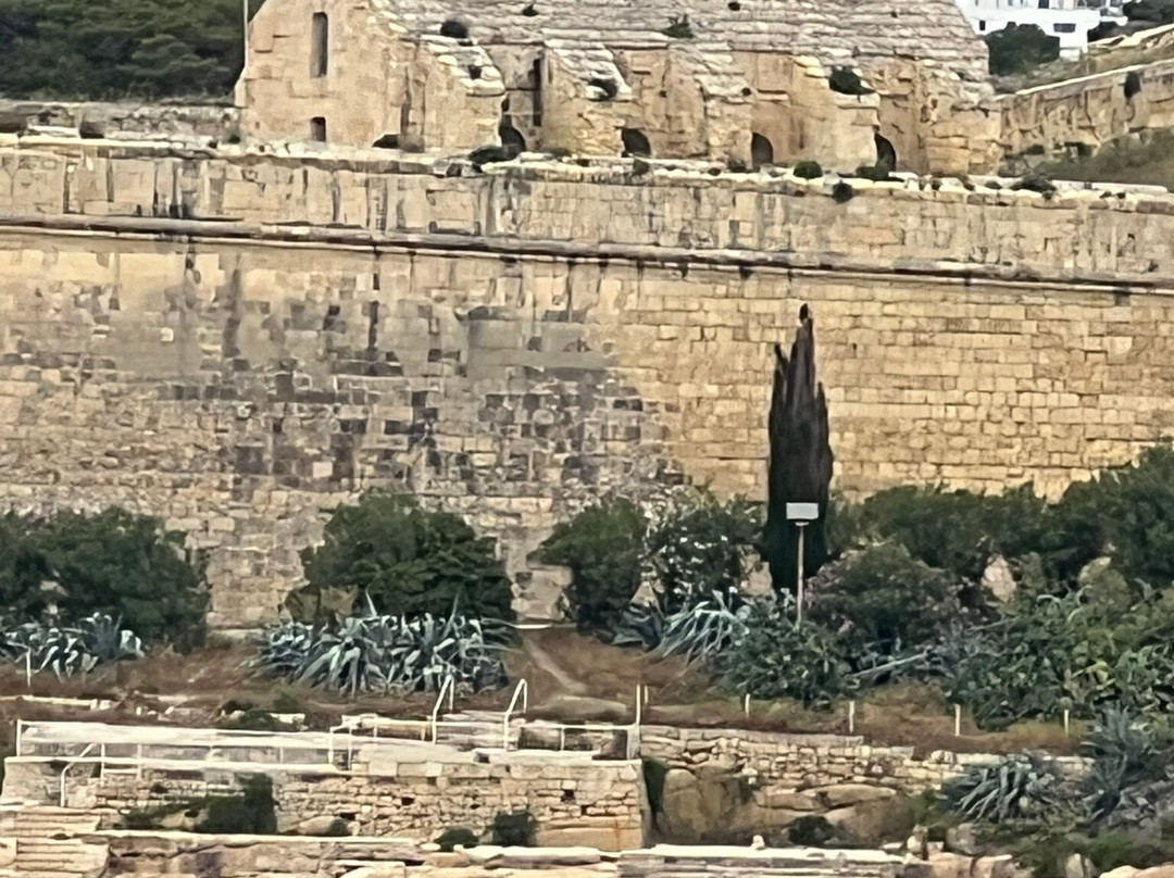 St Helen Bastion - Fort Manoel-格齐拉必去景点