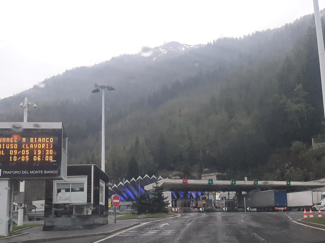 Tunnel du Mont-Blanc-霞慕尼必去景点