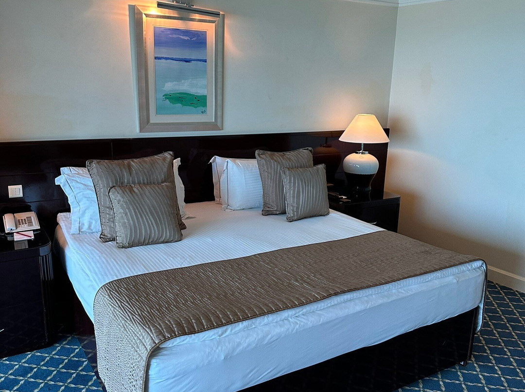 Le Royal Hotel Beirut主图