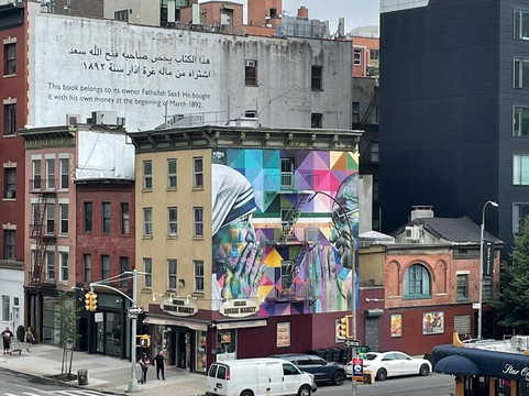 Mother Teresa and Gandhi Mural-纽约市必去景点