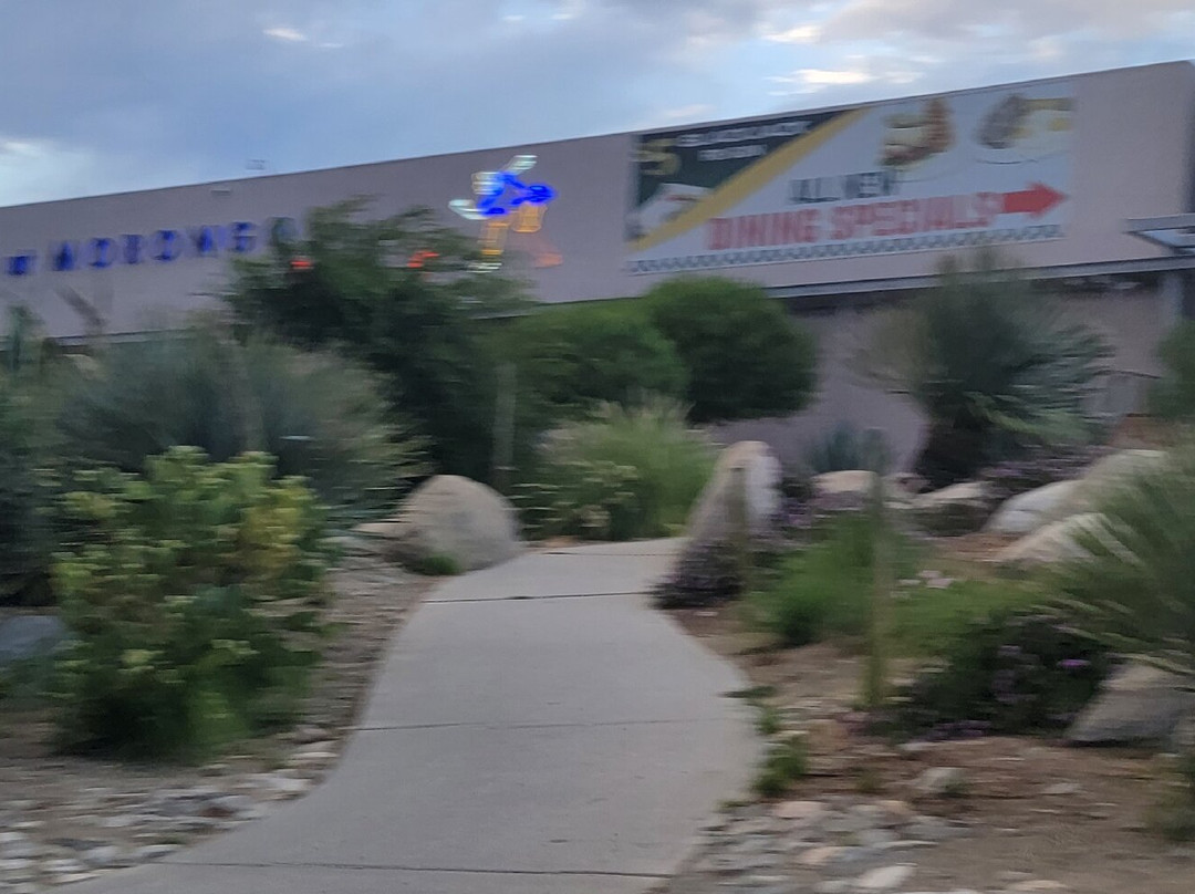 Canyon Lanes Bowling-卡巴宗必去景点