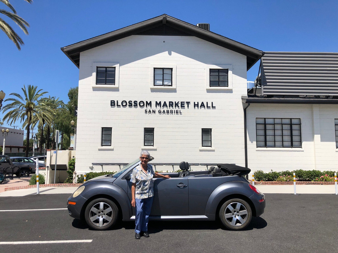 Blossom Market Hall景点图片