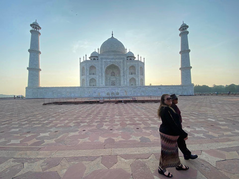 Grand India Tours