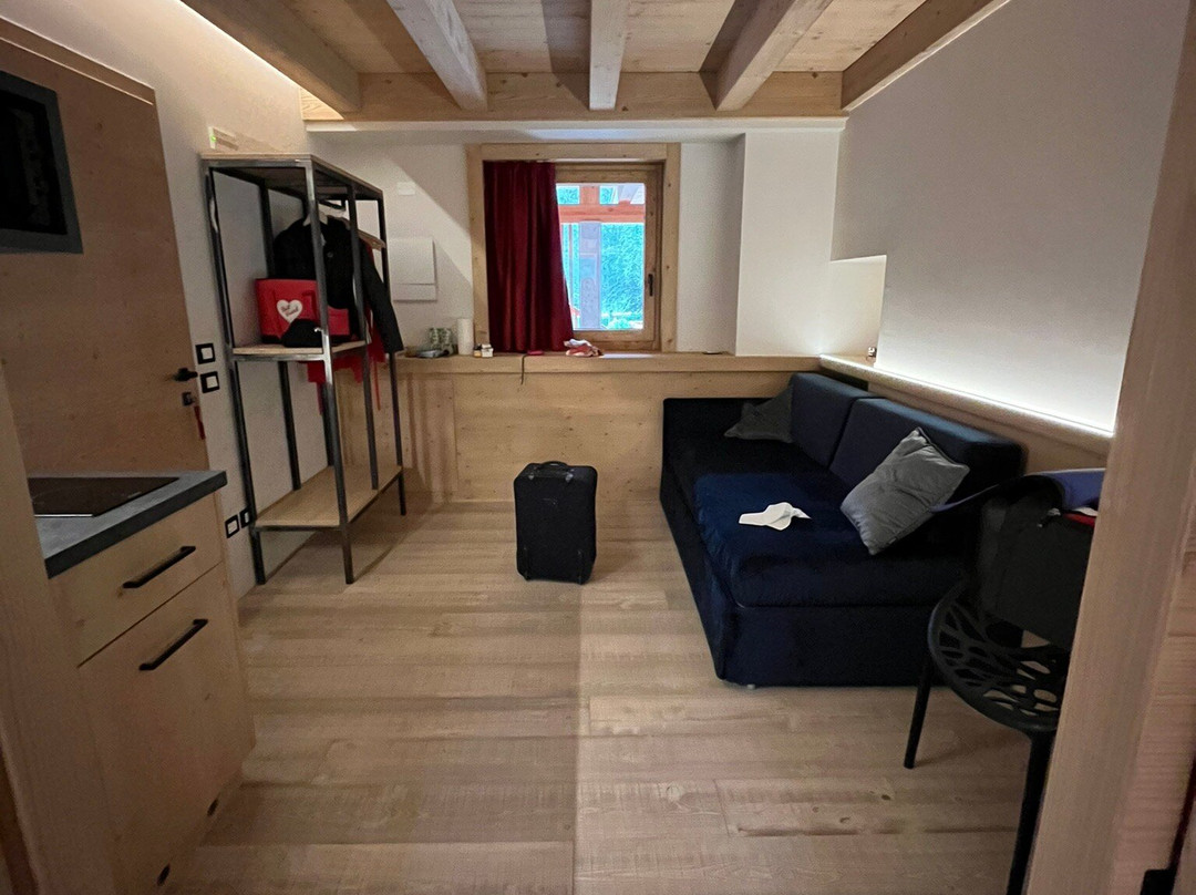 Bazzario Bistrò & Hospitality - Alpine Lakeside Life