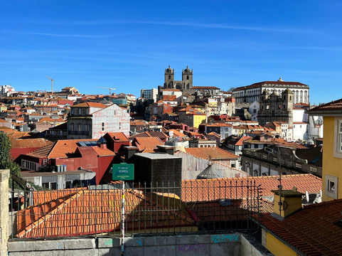 Casta Tours-波尔图必去景点