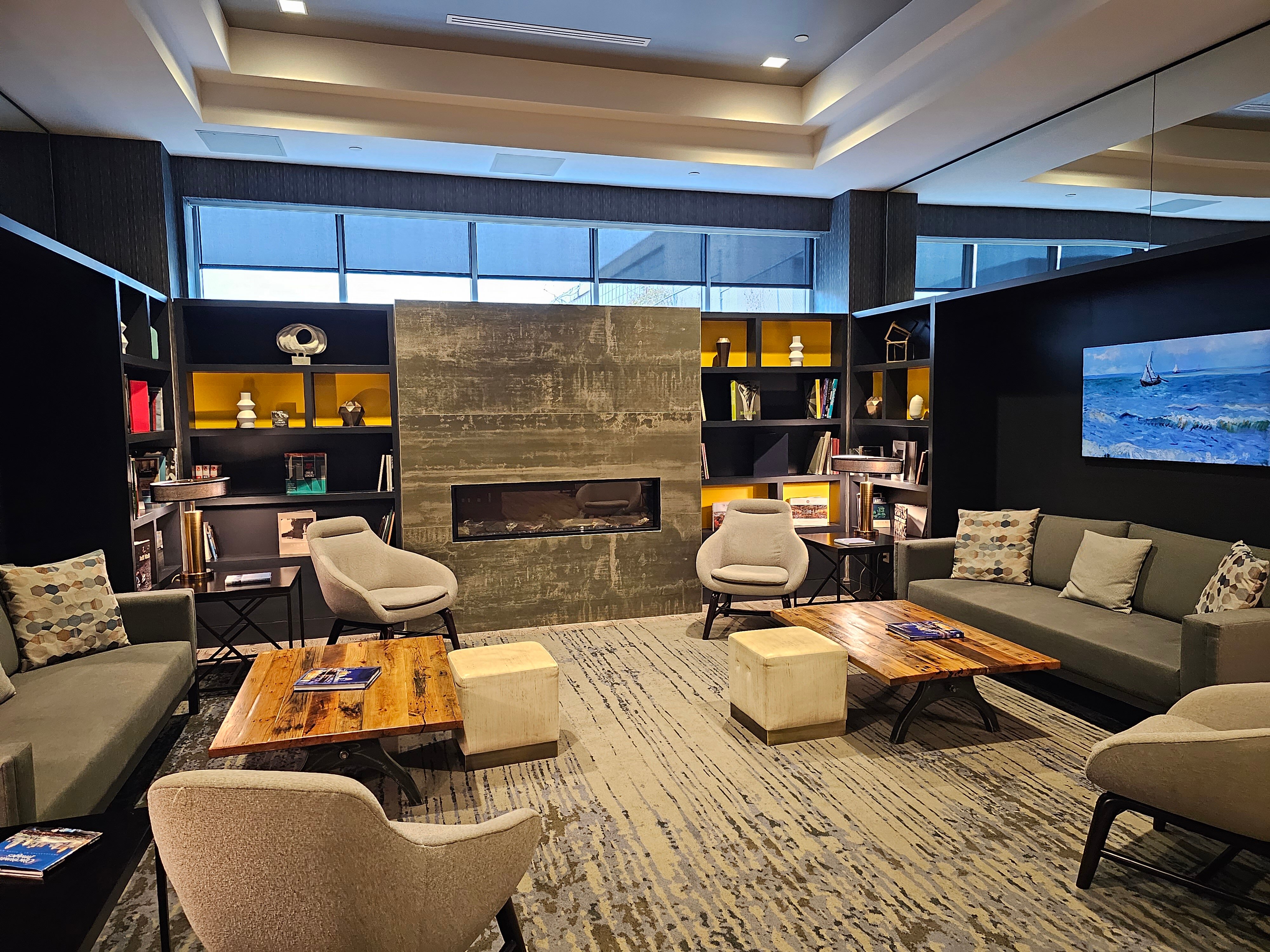 The Summit Hotel-官方