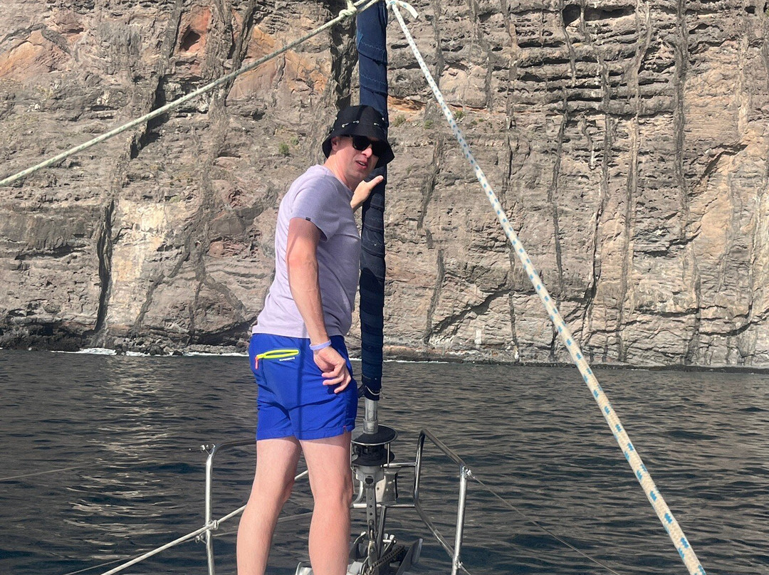 Blue Dream Sailing景点图片