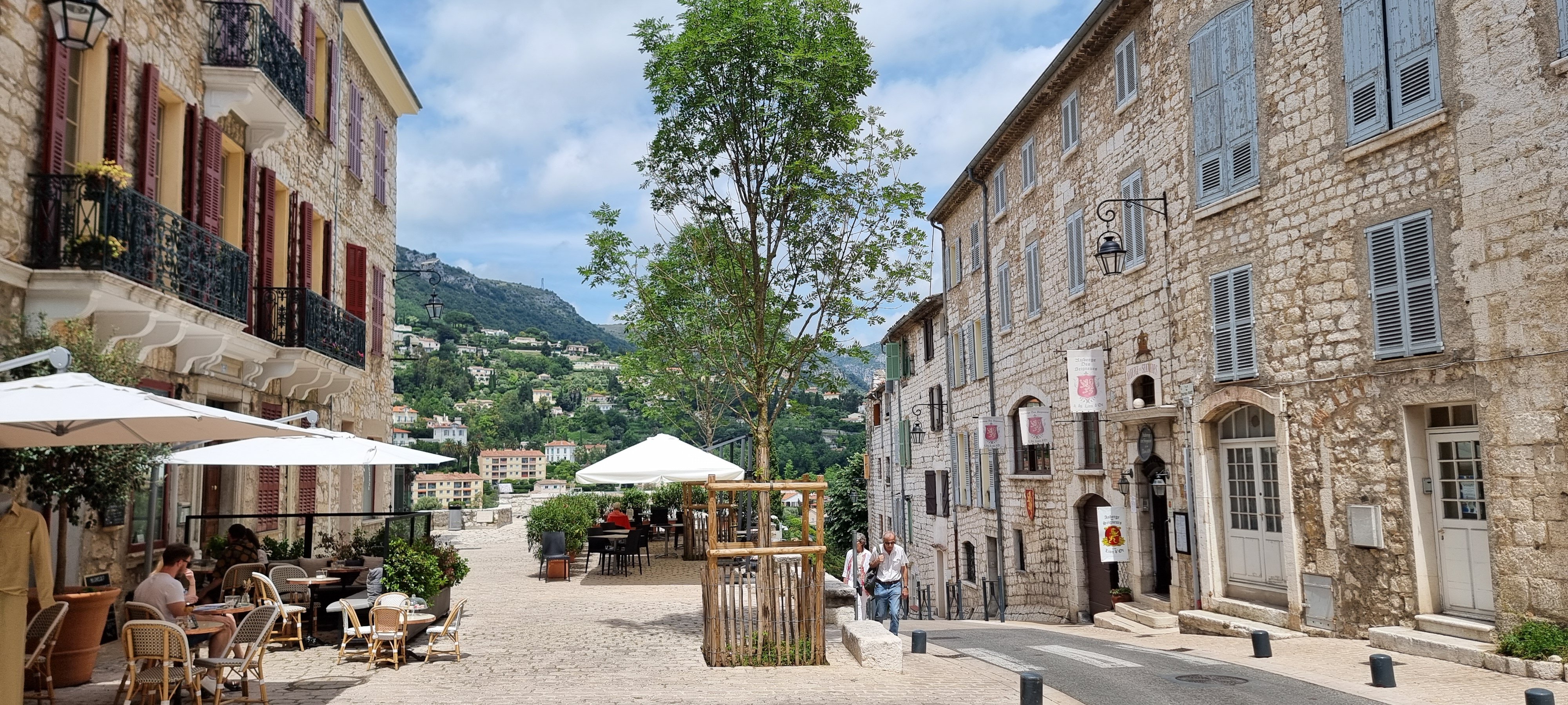 Auberge des Seigneurs-官方