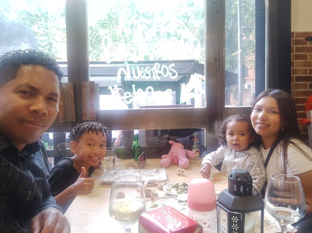 Chic & Trick Bar-restaurante