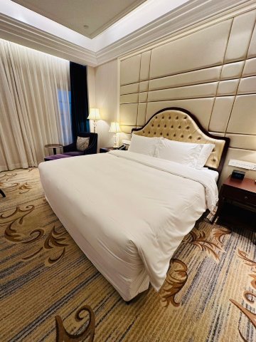 上海虹桥西郊庄园丽笙大酒店-客卧