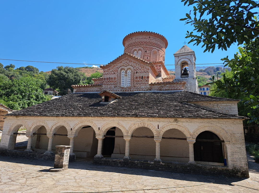 Church of the Holy Cross-Labove e Siperme必去景点