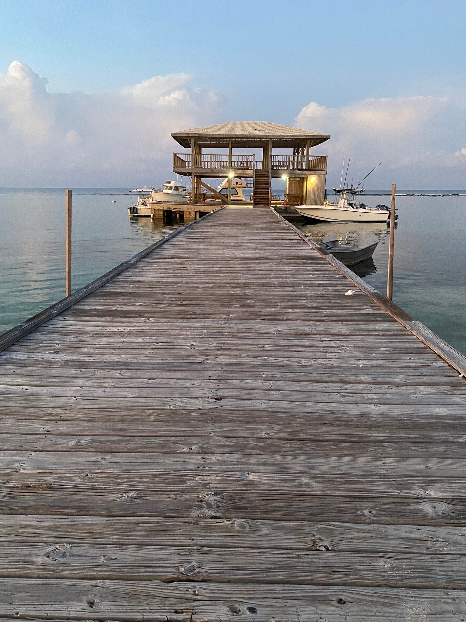 Carib Sands Beach Resort-官方