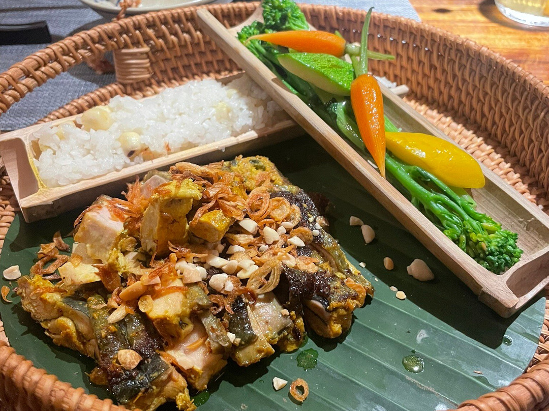 SCOOTIN’ AROUND HA NOI TOURS-Hoan Kiem必去景点