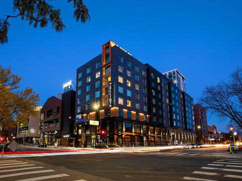 埃利奥特公园酒店-傲途格精选主图