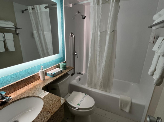 Howard Johnson by Wyndham Bangor主图