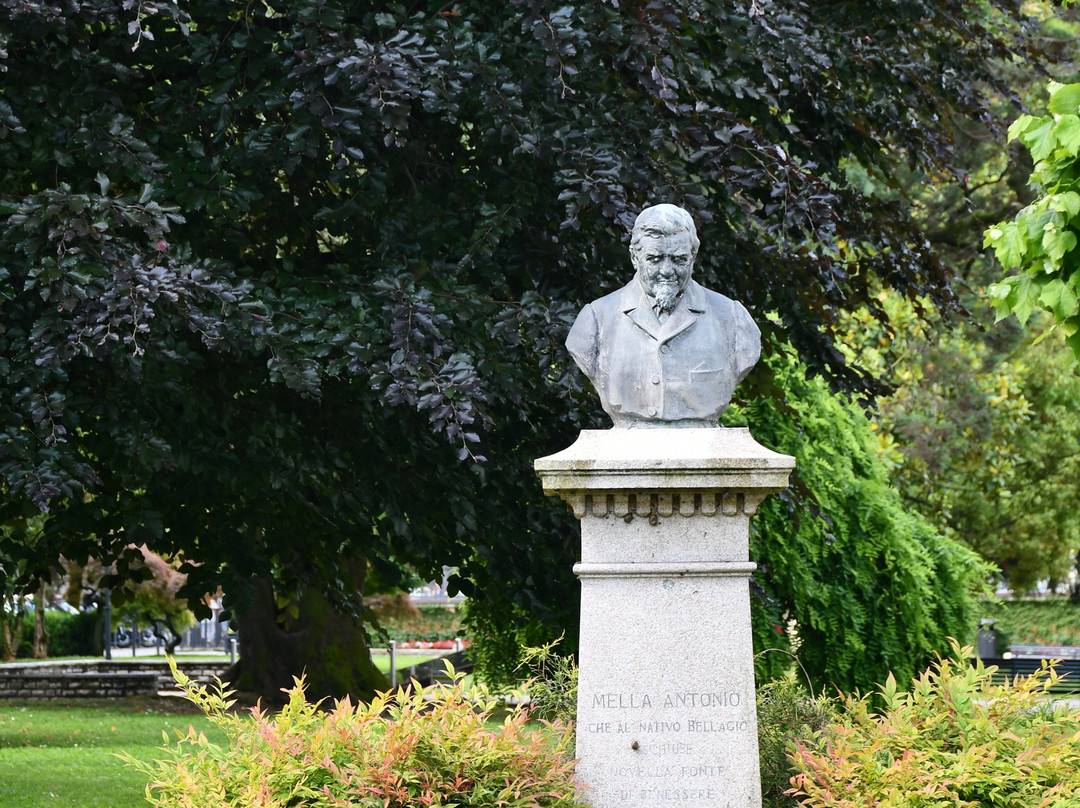 Monumento Ad Antonio Mella
