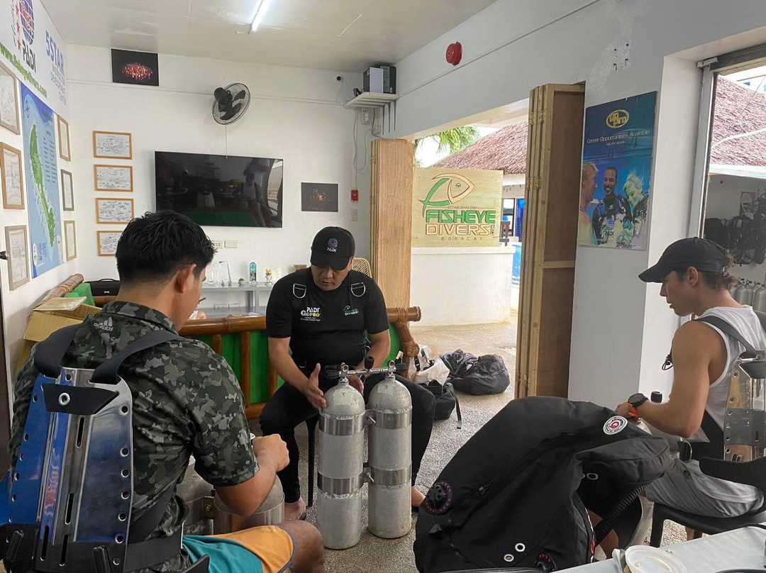 PADI CD Peter Tay-长滩岛必去景点