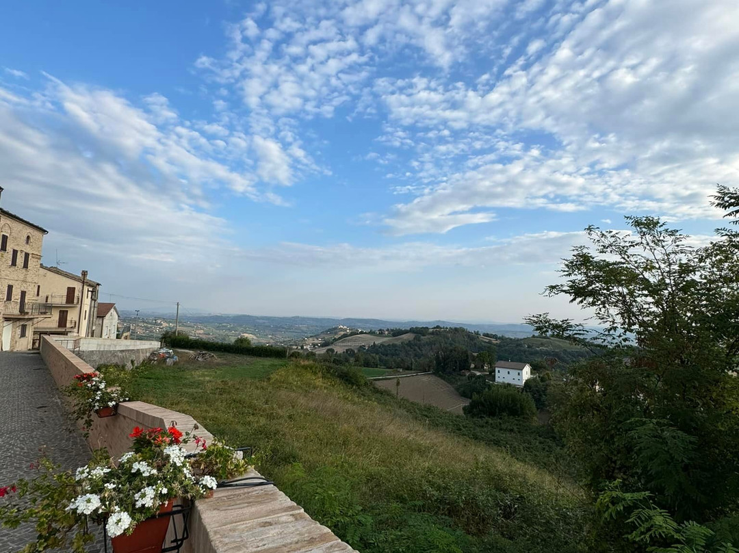 Boutique Hotel Leone & Retreat Centre主图
