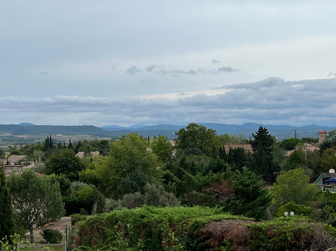 Les Terres Basses主图