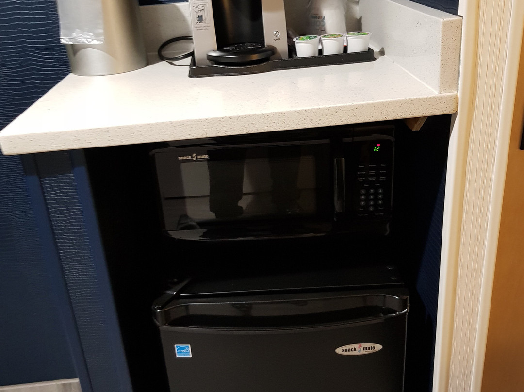 Holiday Inn Express Williamsbrg Busch Gardens Area By IHG主图