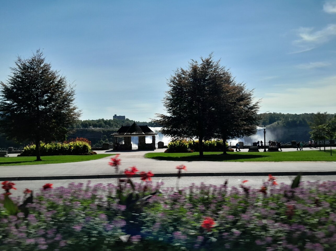 Niagra Parkway-尼亚加拉大瀑布必去景点