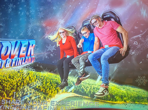 Flying Cinema Tour of Helsinki-赫尔辛基必去景点