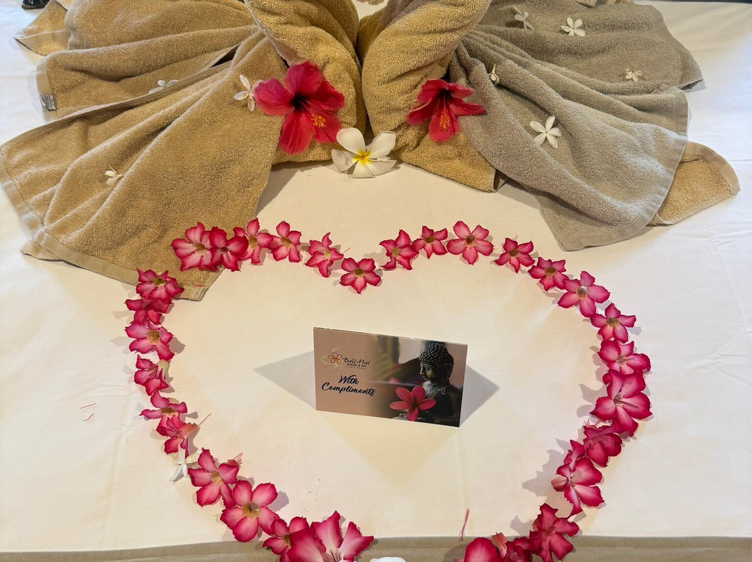 蓝色套房酒店主图