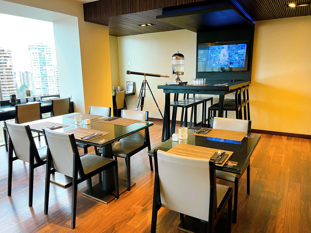 圣地亚哥万丽酒店主图