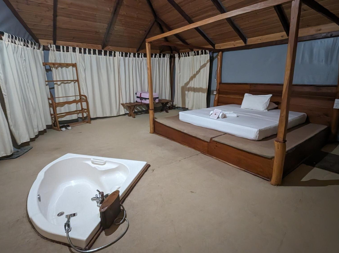 亚勒旅游露营地主图