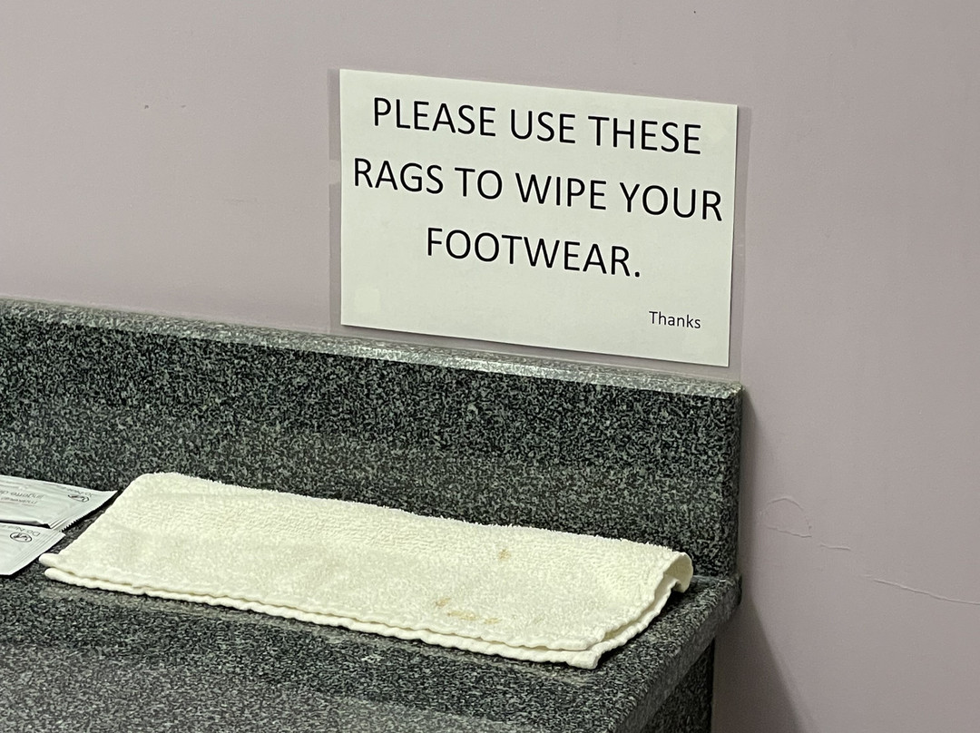 The Barrhead Inn & Suites主图