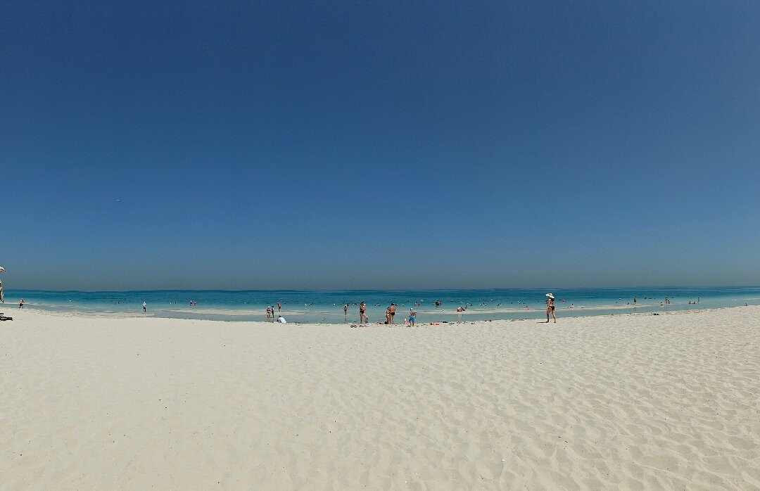 萨迪亚特岛公共海滩-阿布扎比必去景点