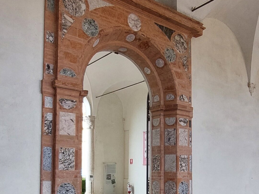 Palazzo di Ludovico il Moro (Palazzo Costabili)景点图片