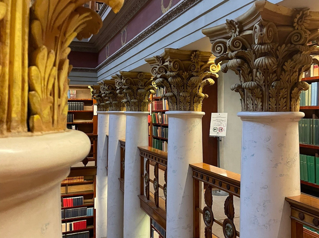 The National Library of Finland-赫尔辛基必去景点