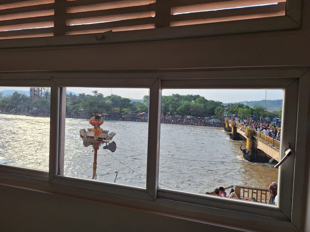 甘加拉哈里酒店主图