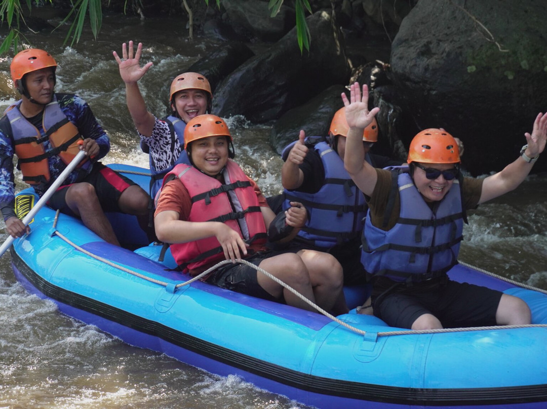 Kaliwatu Rafting-巴图必去景点