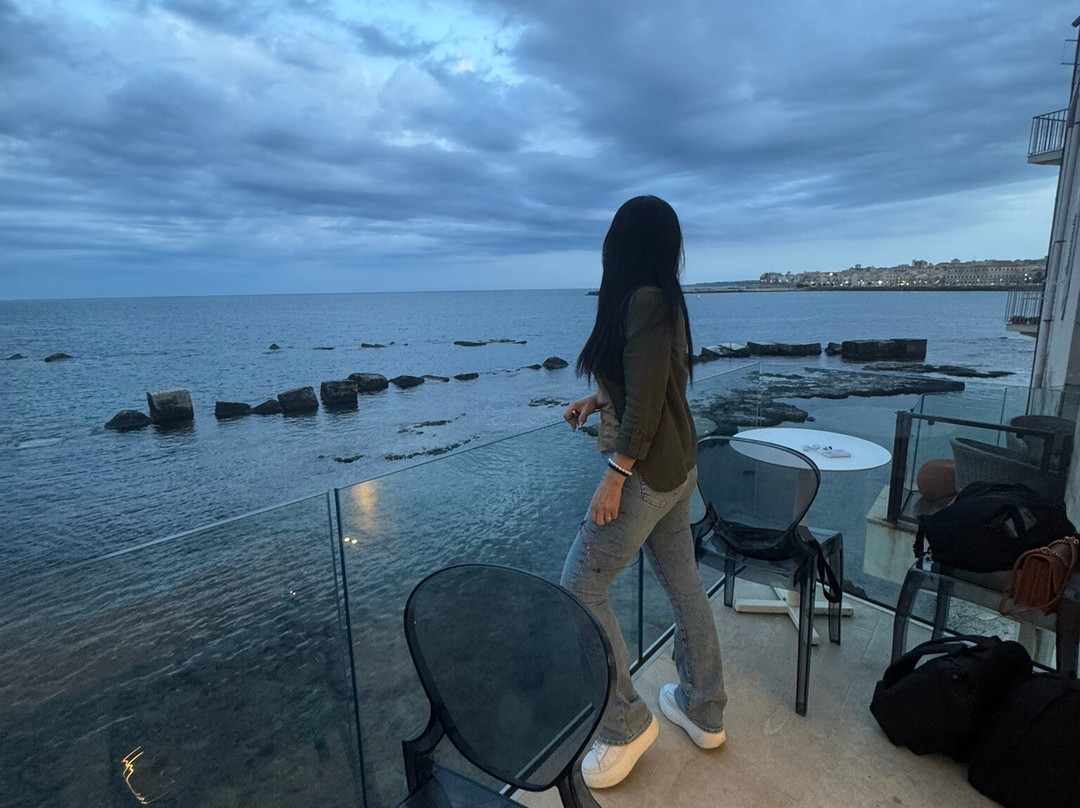 狄奥尼修斯王豪华套房酒店主图