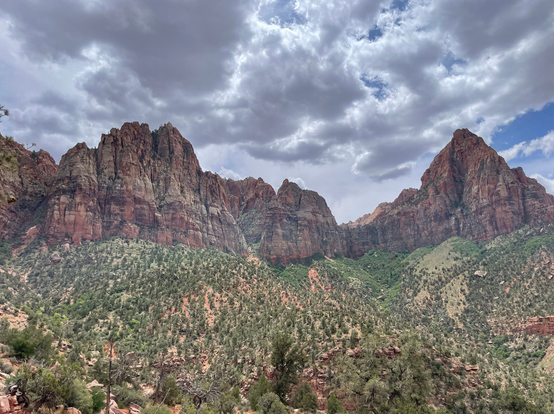 Watchman Trail-锡安国家公园必去景点