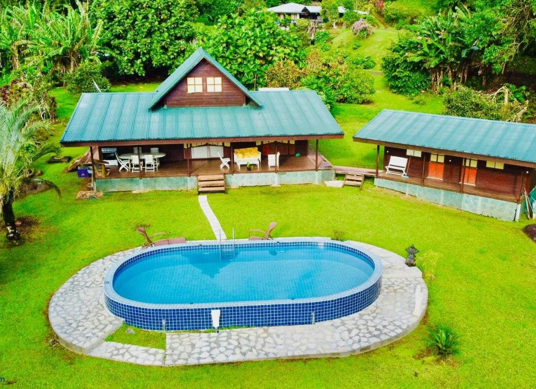 Te Fare Manulani