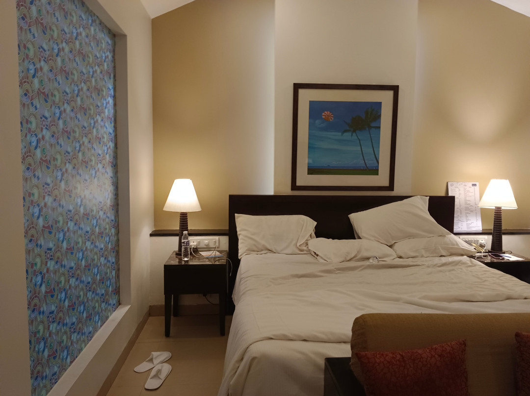 希鲁斯果艾酒店主图