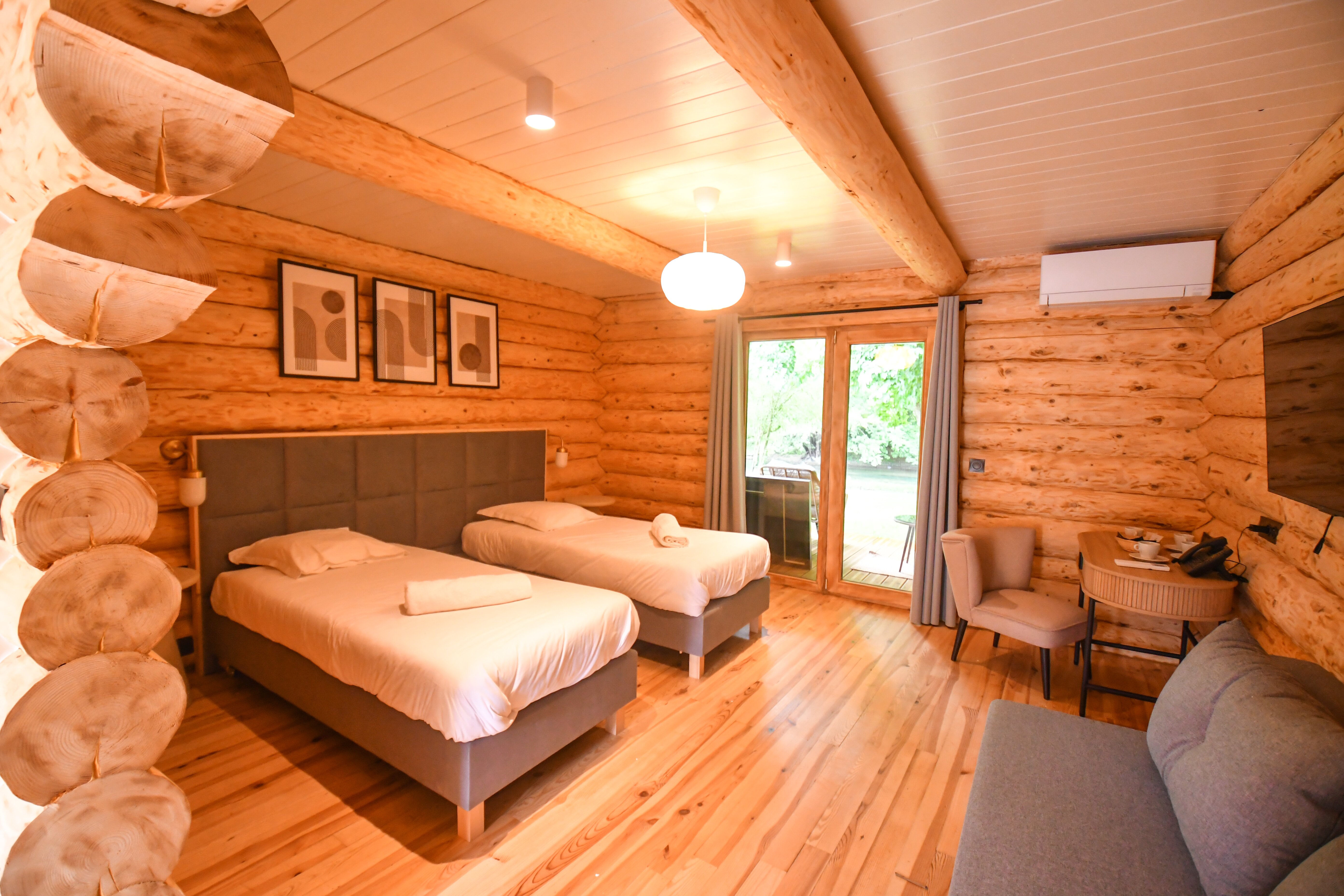 Logis Hôtel Domaine de MonteCristo-客卧